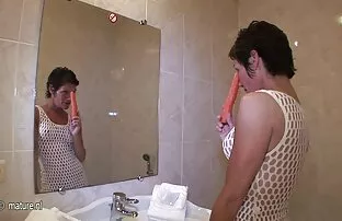 फुक्ने परिपक्व आमा रोकिन्छ