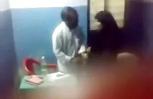 लाहोरमा डाक्टरहरू