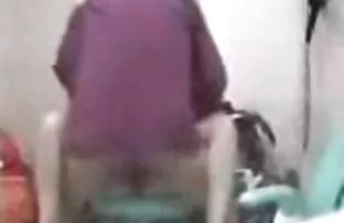 पाकिस्तानी दन्त चिकित्सक।