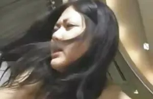 शीर्ष कमबख्त मा राम्रो स्तन संग एमेच्योर एशियाई