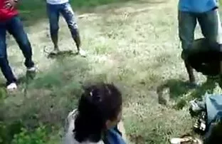 किशोरी केटाले थर्की मामालाई समात्यो