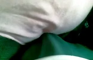 गुलाबी पोशाक हम्प्स