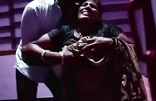 भारतीय सानी आफ्नो ड्राइभर संग मालिश भयो
