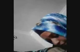 मुस्लिम हिजाब पगड़ी चूसने मुर्गा