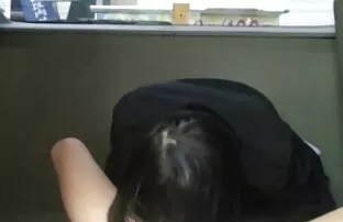 केटीहरूले भ्यानमा सेक्स उठाए