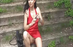 पौराणिक प्राकृतिक शोभायमान रातो पोशाक