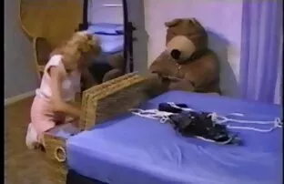 आत्म बन्धन आश्चर्य
