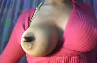मिल्फ बिग टिट्स निप्पल